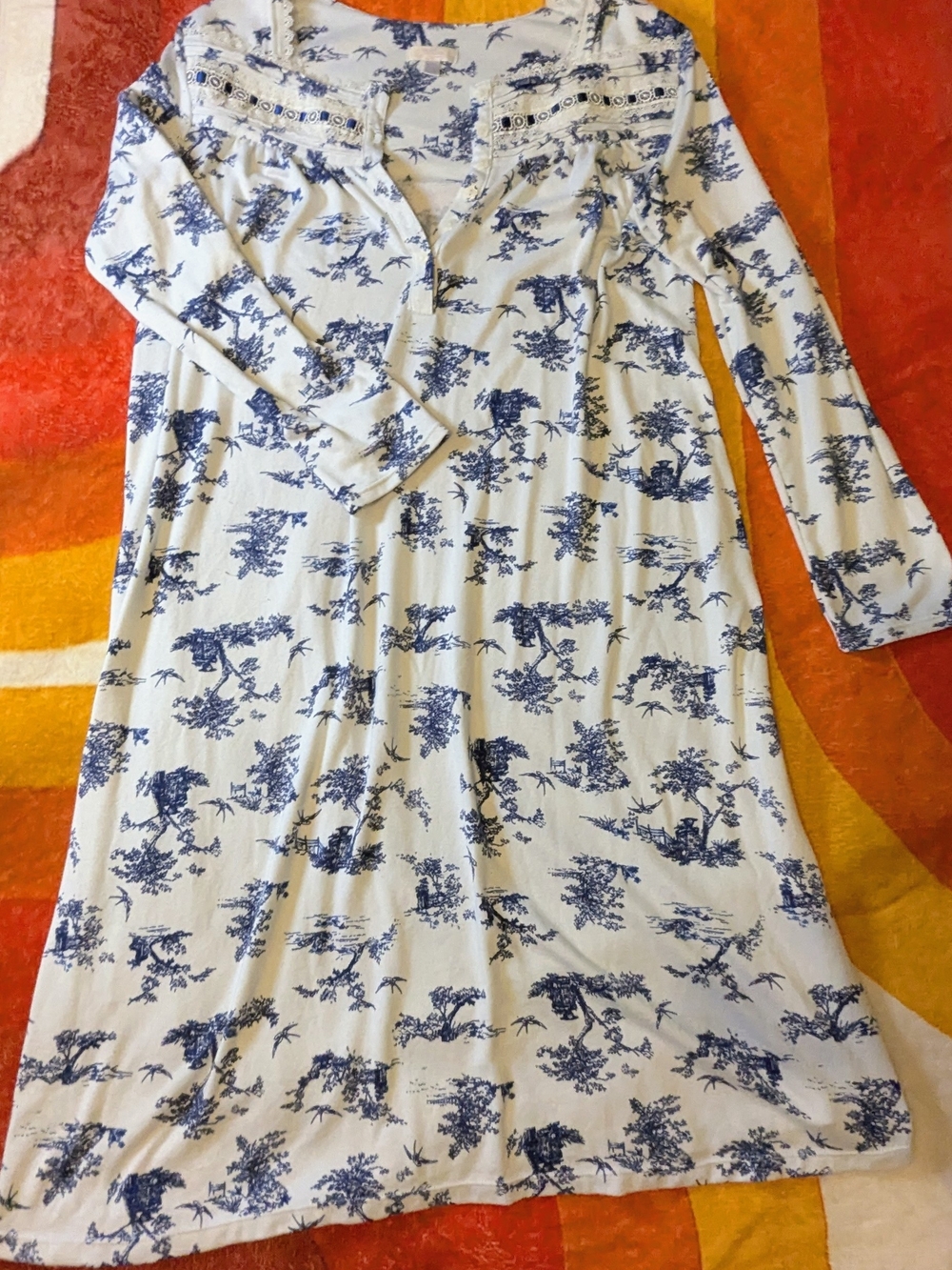 Secret Treasures Blue & White Toile Print Long Sleeve Nightgown Lounge Wear, LG